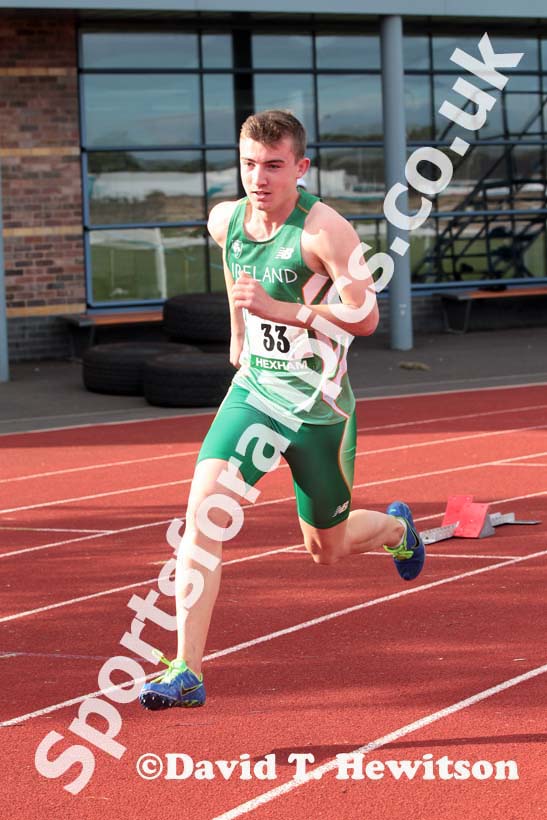 Shane Aston (Trim AC) in the 400 metres decathlon at the Hexham Decathlon and Heptathlon.